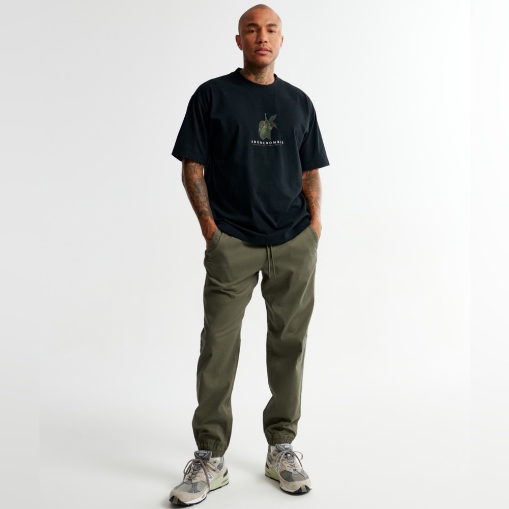 A&F Modern Jogger